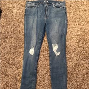 Good American - Good Waist Jeans